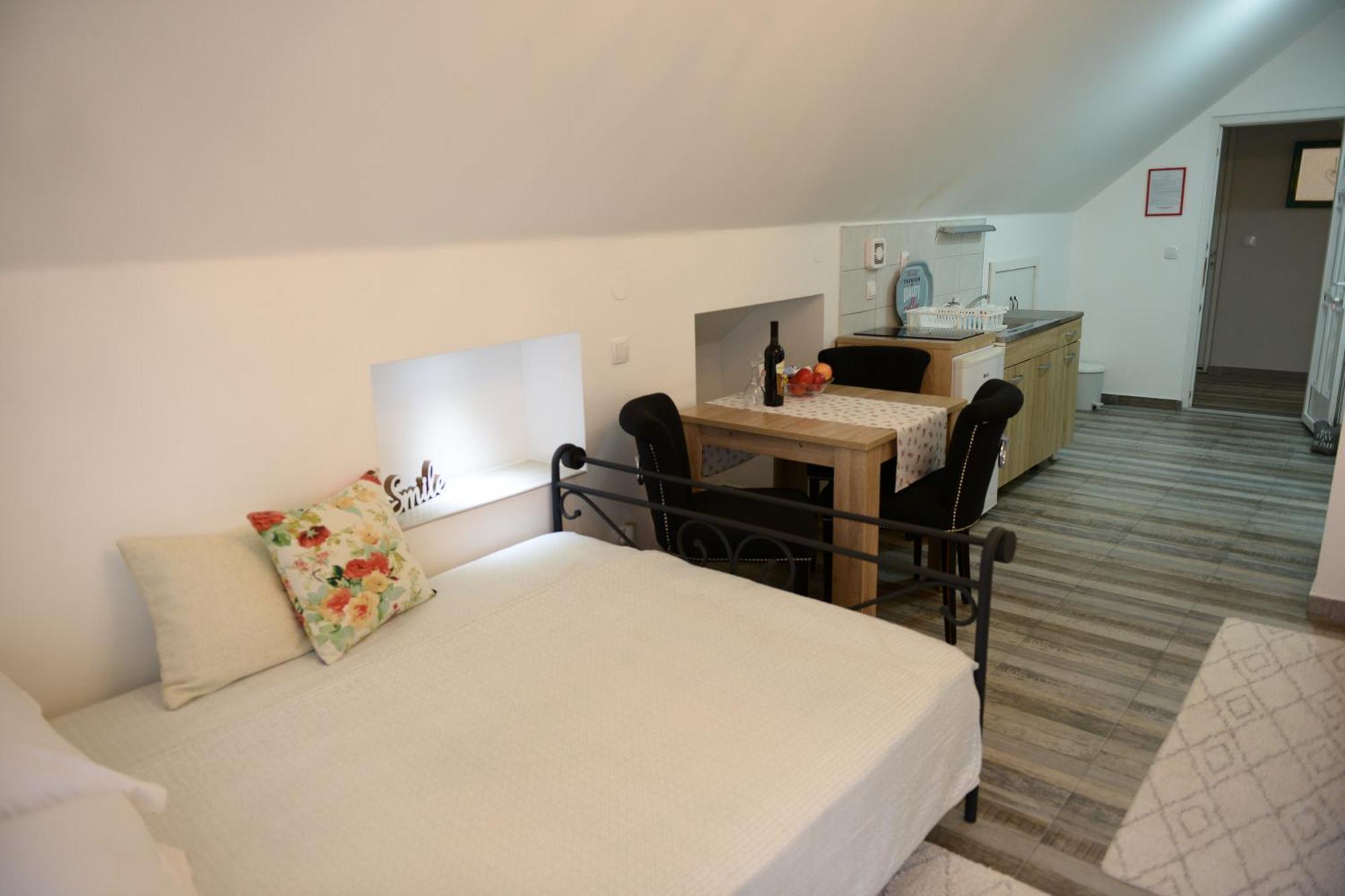 Apartments Idila Бела-Црква Экстерьер фото